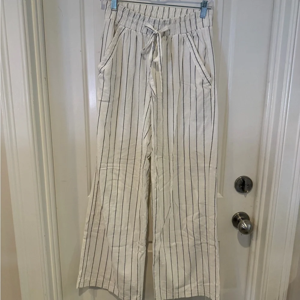 White Wide-Leg Drawstring Pants with Black Pinstripes - Picture 1 of 4